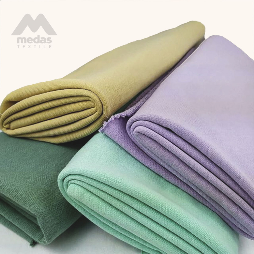 Medas-Textile-dzianina-od-reki-materialy-do-szycia-ubrania-damskie-dzianina-dresowa-dzianina-bawelniana-2.jpg Medas-Textile-dzianina-od-reki-materialy-do-szycia-ubrania-damskie-dzianina-dresowa-dzianina-bawelniana-2.jpg